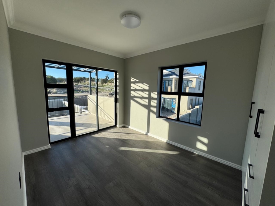 3 Bedroom Property for Sale in Brackenfell South Western Cape